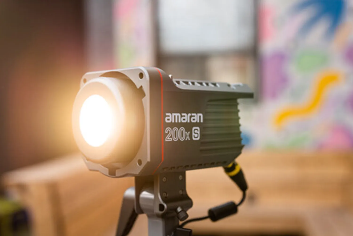 Aputure Amaran COB 60D-S 60W Daylight COB LED Light (OPEN BOX)