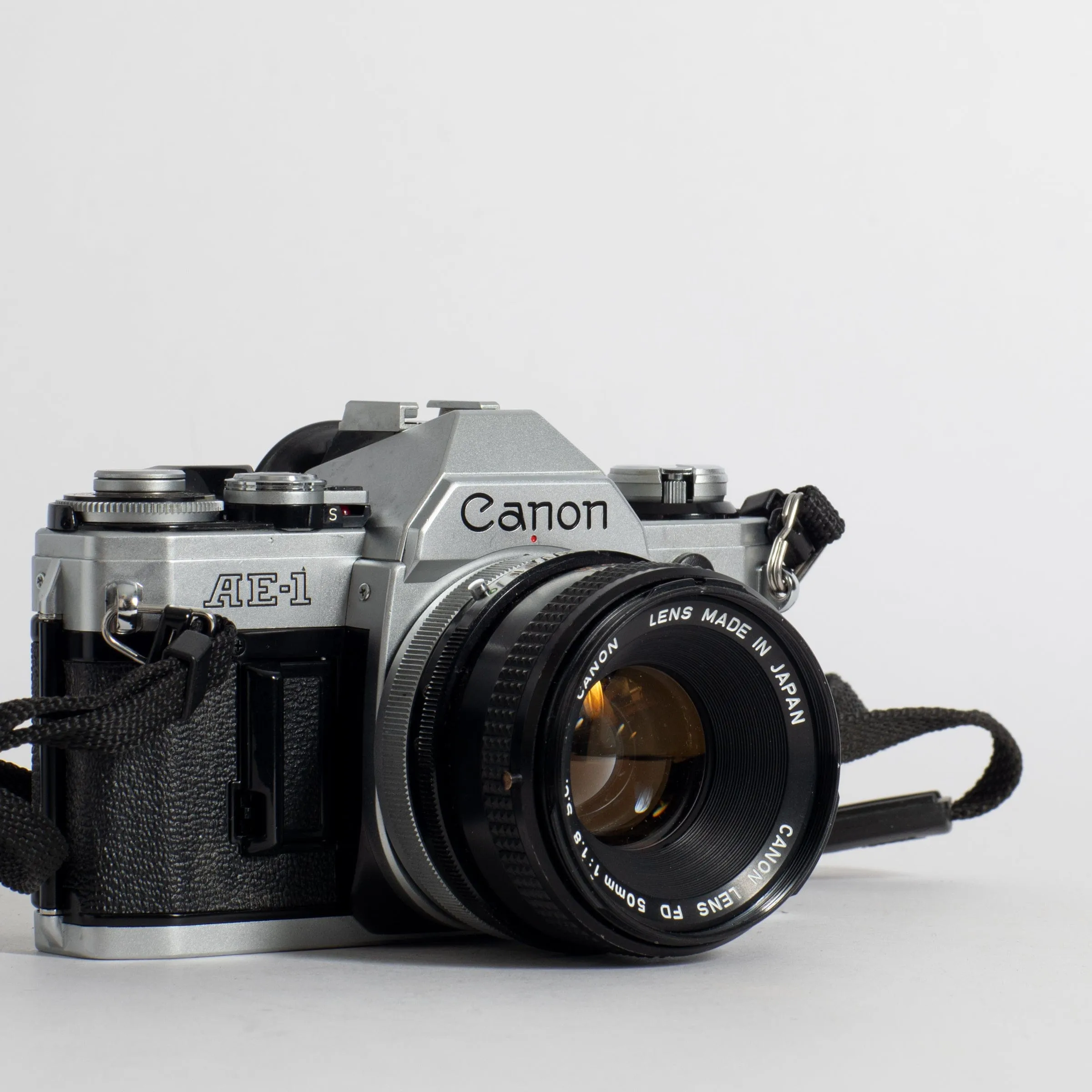 Canon AE-1 with 50mm FD f/1.8 S.C., body 5174719