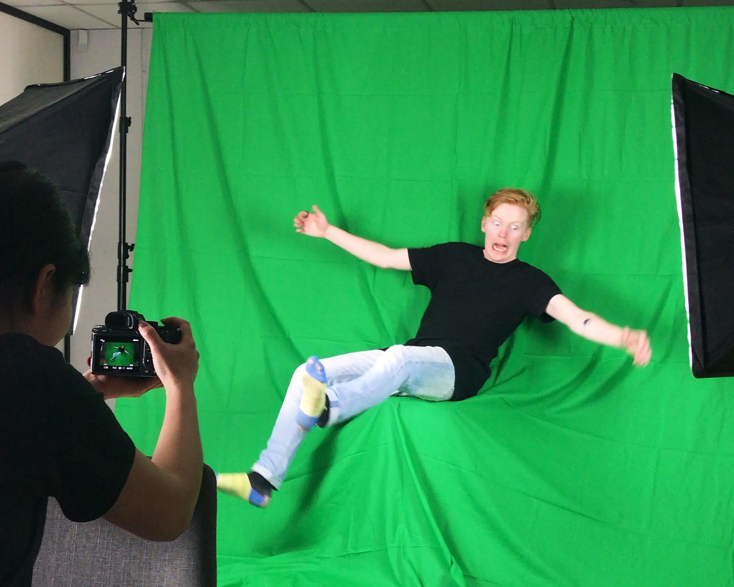 Chroma Key Green Screen 3m x 5m Cotton Muslin Studio Backdrop