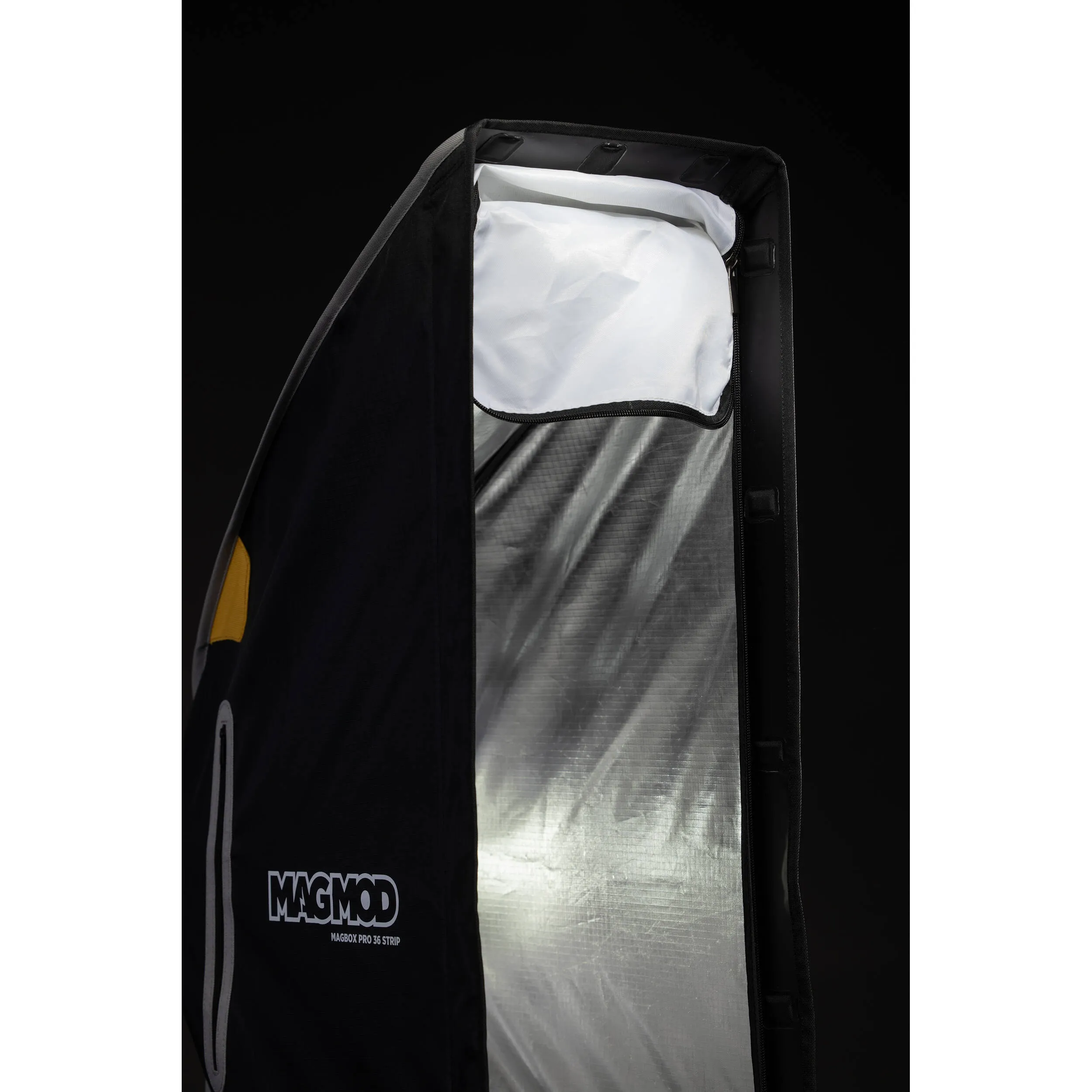 MagBox PRO 36" Strip Softbox with Super-Fast Zip-On Diffuser