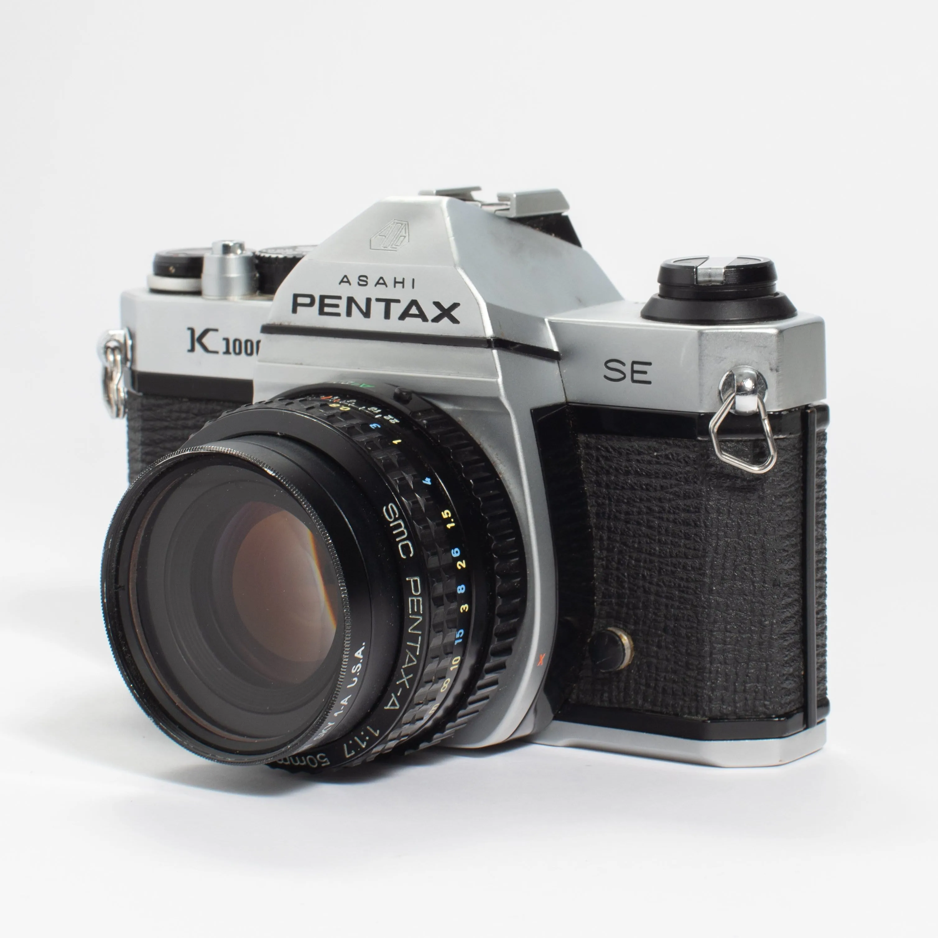 Pentax K1000 SE with SMC Pentax-M 50mm f/1.7 Lens