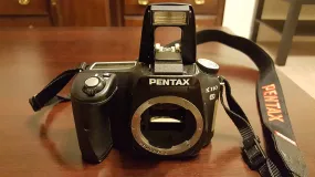 Pentax K110D 6.1MP Digital SLR Camera with 18-55mm f/3.55.6 Lens