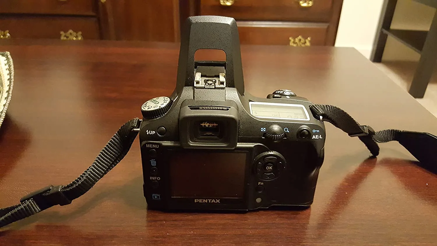 Pentax K110D 6.1MP Digital SLR Camera with 18-55mm f/3.55.6 Lens